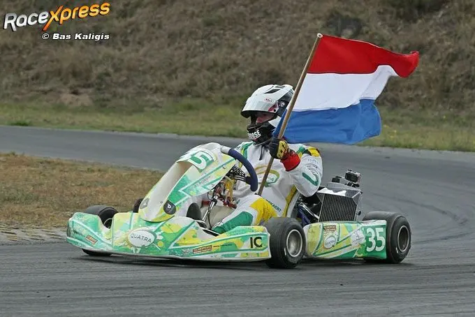 Frederick Bekaert in tweede seizoen als karter al naar Grand Finals!