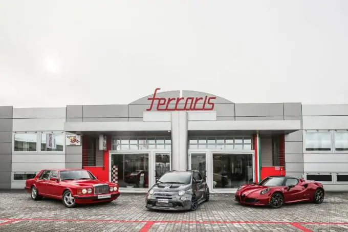 Romeo Ferraris bedrijfspand Opera