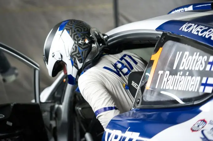 Vallteri_Bottas_Taneli_Niinimaki_Photography
