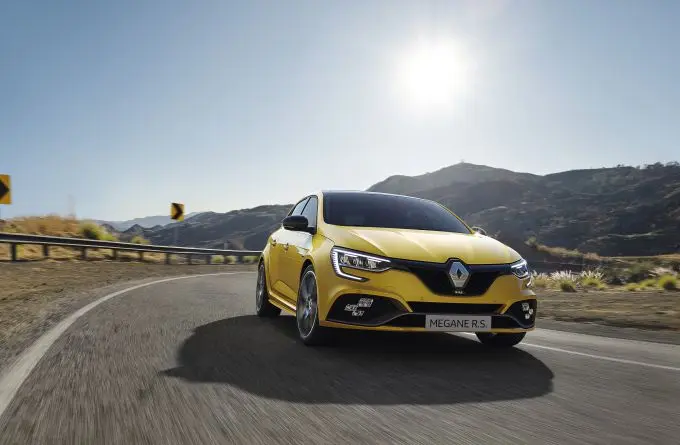 Renault onthult nieuwe MEGANE en MEGANE E-TECH Plug-in