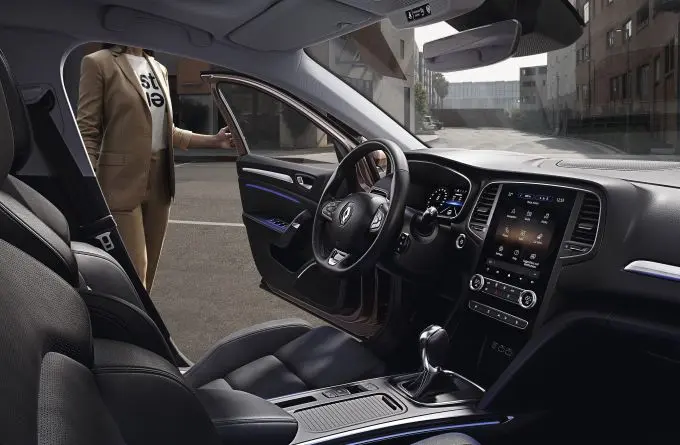 Renault onthult nieuwe MEGANE en MEGANE E-TECH Plug-in