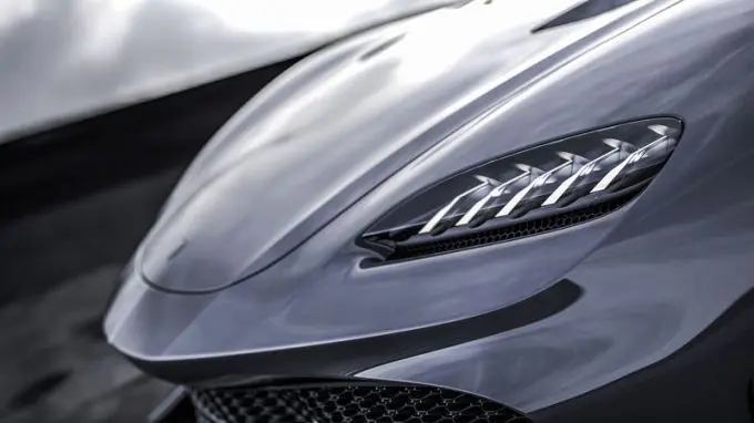 Koenigsegg Gemera 11