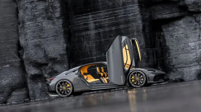 Koenigsegg Gemera: 's werelds eerste Mega-GT en Koenigsegg's eerste vierzitter