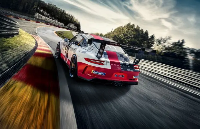 Porsche virtueel achterzijde