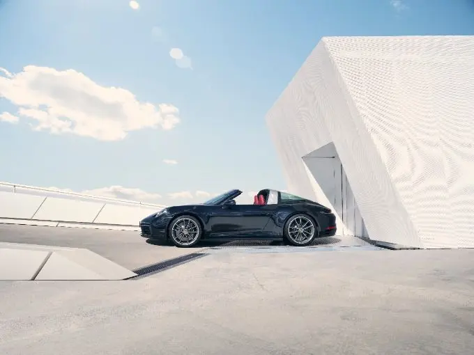 Porsche 992 Targa
