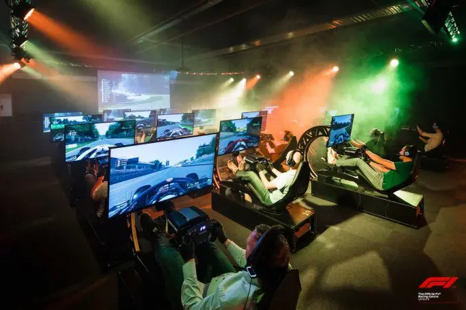 Official F1 Racing Centre