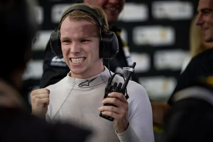 porsche-tenvoorde-pitbox