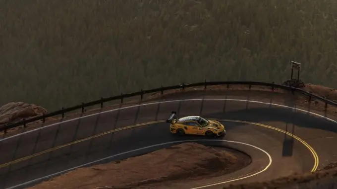 Porsche aan de top op Pikes Peak 3