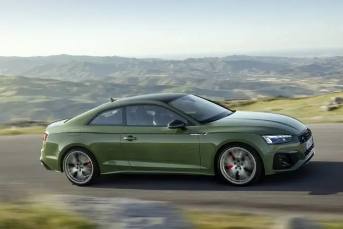 2.0 TFSI-motoren met mild hybrid-technologie voor de Audi A4