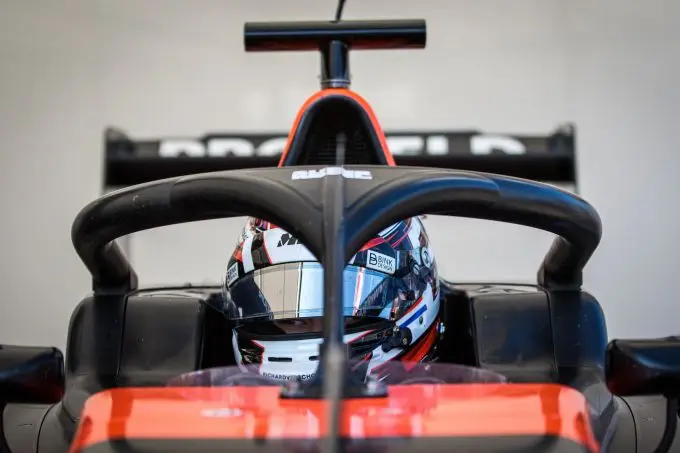 Kampioenschapspunt voor Richard Verschoor op Monza na inhaalrace vanaf plek 27