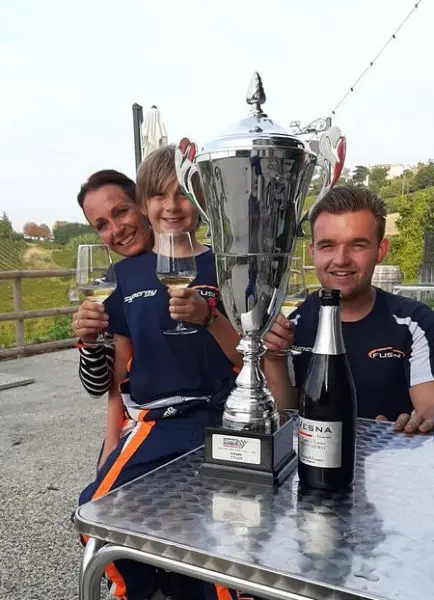 Sacha met moet Yvette en begeleider Bas Harting