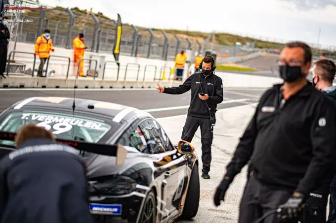 gp_elite_Vermeulen_pitstop_pccbamppscbround3-zandvoortgtworldchallenge26-09-2020
