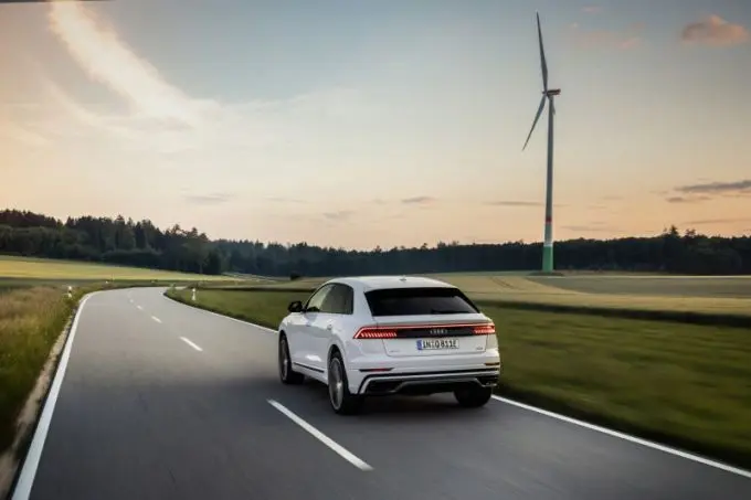 Audi Q8 debuteert als plug-in hybride