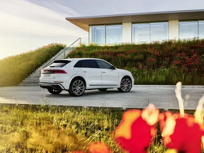 Audi Q8 debuteert als plug-in hybride
