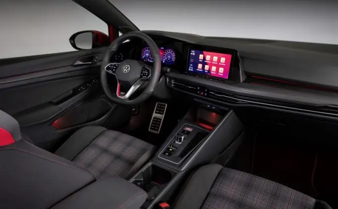 Nieuwe Golf GTI: nu leverbaar vanaf € 48.335
