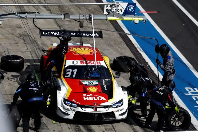 Sheldon_van_der_Linde_BMW