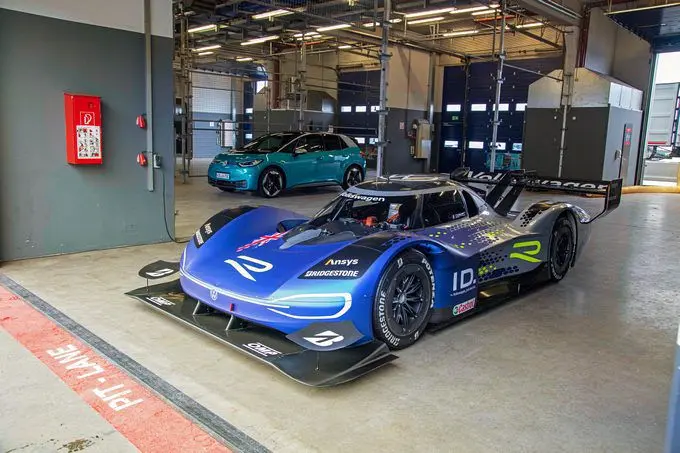 Sinds zijn vertrek uit de Formule 1 investeert Nico Rosberg in e-mobility