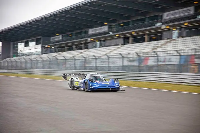 Volkswagen ID.R raceauto, Nico Rosberg, de Formule 1 Wereldkampioen van 2016
