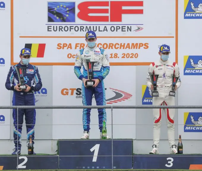 Glenn van Berlo podium