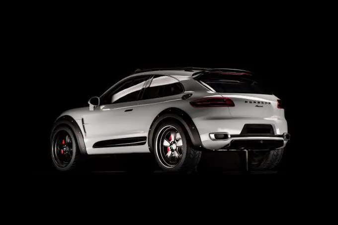 Porsche_Macan_Vision_Safari_2013