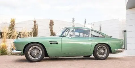 Verbluffende “California Sage” Aston Martin DB4 verschijnt op veiling 