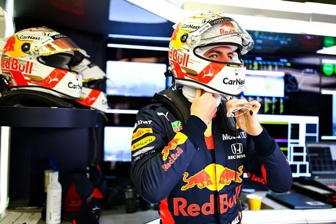 Max Verstappen helm