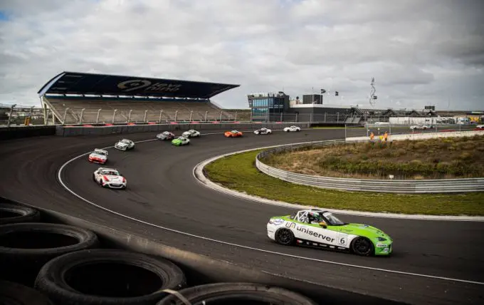 Mazda MX-5 Cup