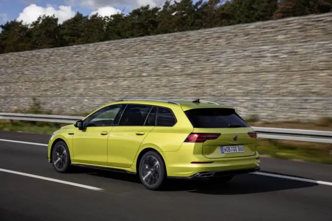 Verkoop nieuwe Golf Variant van start