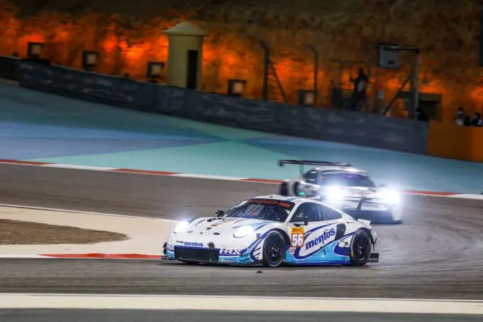 8 hours of bahrain Larry ten voorde voor de fabrieks porsche