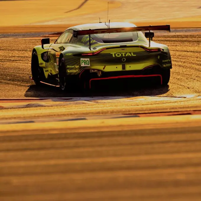 WEC_Bahrein_Aston_Martin_drivers_champion_2020_sunset