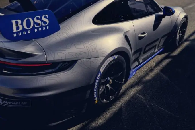 Nog krachtiger, sneller én spectaculairder: nieuwe 911 GT3 Cup