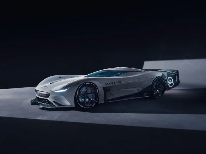 Jaguar Vision GT SV een voor een raceauto opmerkelijk lage luchtweerstandscoëfficiënt van Cw 0,398