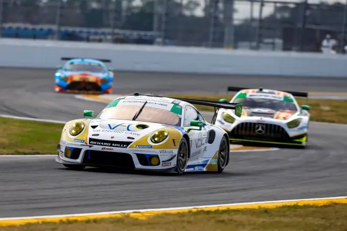 Roar Before the Rolex 24_Porsche
