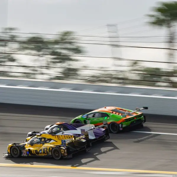 Racing_Team_Nederland_actiefoto_7_Motul_Pole_Award_100