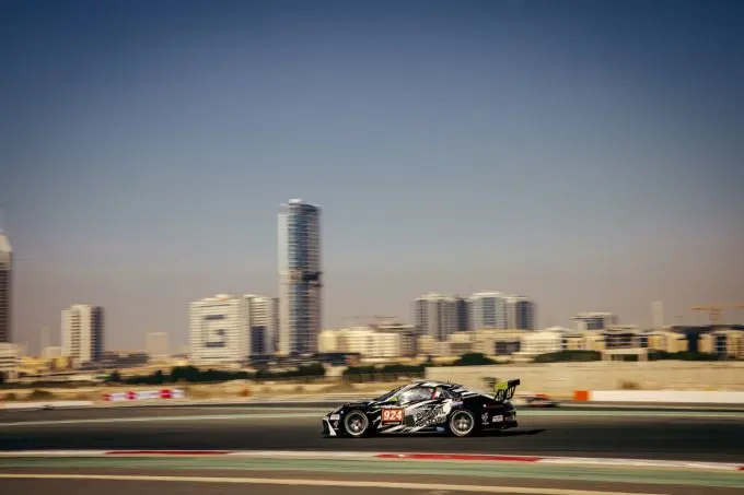 24H Dubai Larry ten Voorde Porsche Huber 3