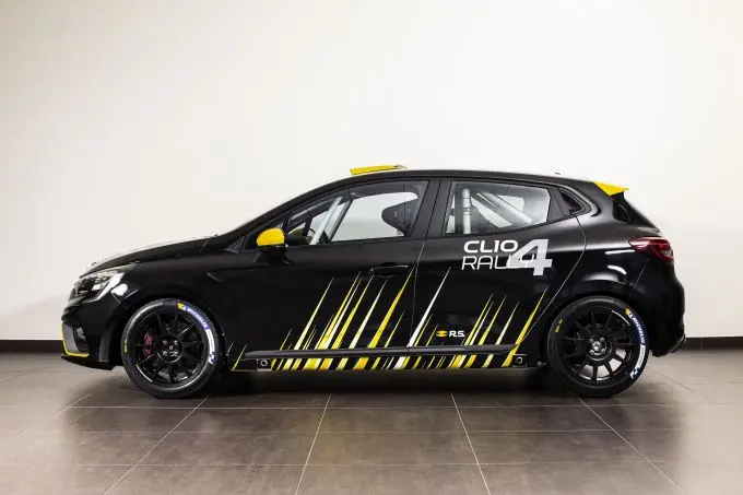 Clio Rally4