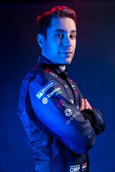 Robin Frijns