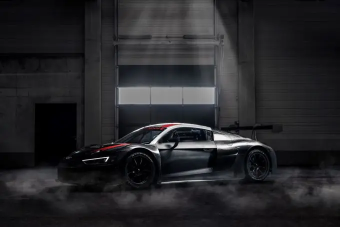 Abt Audi R8 linker zijkant