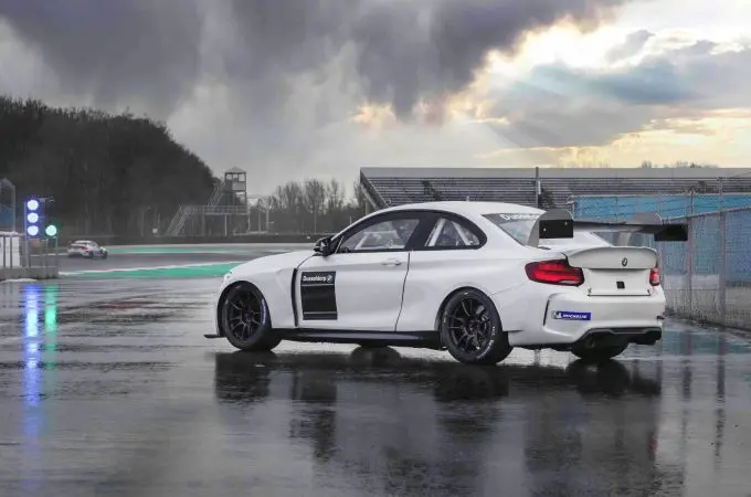 BMW Racing Cup 2021 BMW M240i