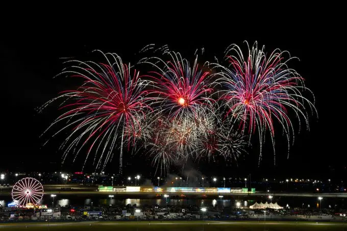 Daytona 2021 vuurwerk