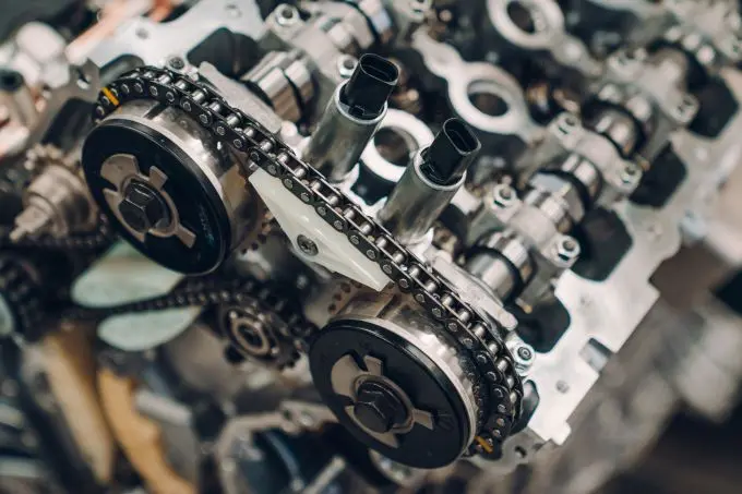 Bentley's ongeëvenaarde 6,0-liter W12 TSI-motor 4