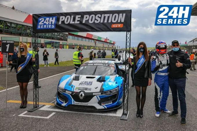 12H Mugello Nr9-Equipe Verschuur-Renault RS01