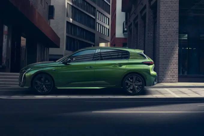 De nieuwe 308, het nieuwe gezicht van PEUGEOT