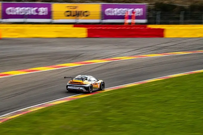 Porsche Endurance Trophy Benelux 2021 eau rouge