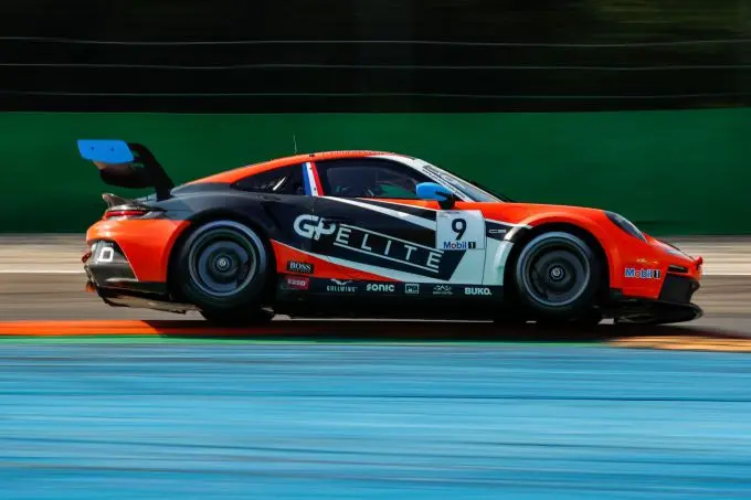 10_PM1SC_GP_Elite_volle_vaart_inmonacostartnieuwtijdperkporschemobil1supercup15