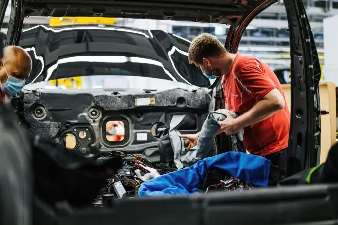 Prototype 100% elektrische Porsche Macan 5
