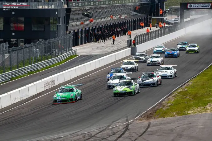 Porsche Sprint Trophy Benelux Pinksterraces Tarzanbocht