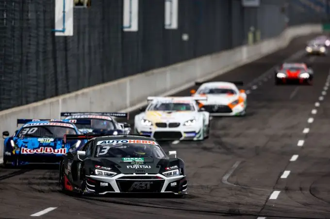 Kelvin_van_der_Linde_RSA_Audi_ABT_Sportsline