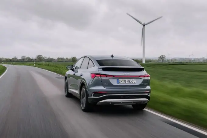 Prijzen stijlvolle Audi Q4 Sportback e-tron nu ook bekend
