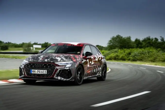Nieuwe Audi RS 3: dynamischer dan ooit dankzij torque splitter op achteras